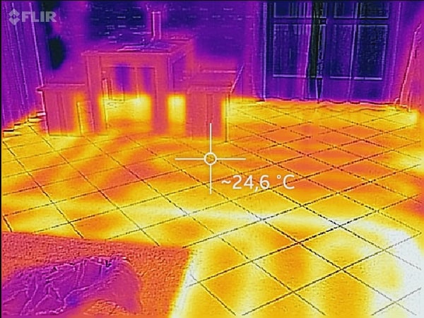 Wärmebild Heizung orten Wärmebilder Thermografie Infrarot Bayern, Thermografie & Wärmebilder Infrarot Energieberatung Haus München, Landsberg, Nürnberg, Ingolstadt, Stuttgart, Augsburg, Memmingen, Ulm